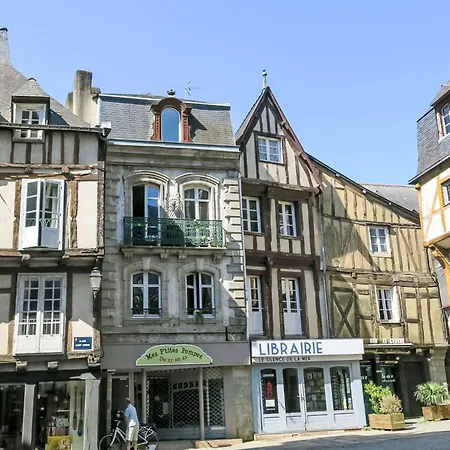 Apartman T2 Avec Balcon-calme Et Pres Du Port By Interhome *
