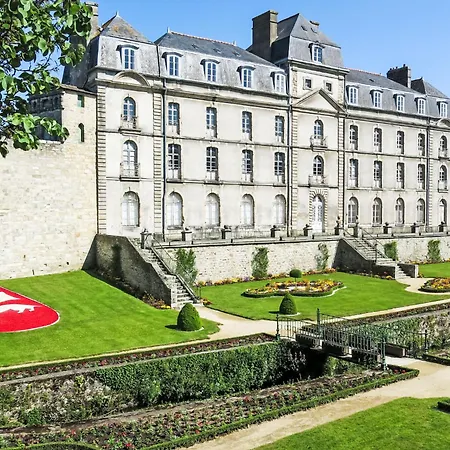 T2 Avec Balcon-calme Et Pres Du Port By Interhome Apartman Vannes