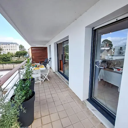T2 Avec Balcon-calme Et Pres Du Port By Interhome